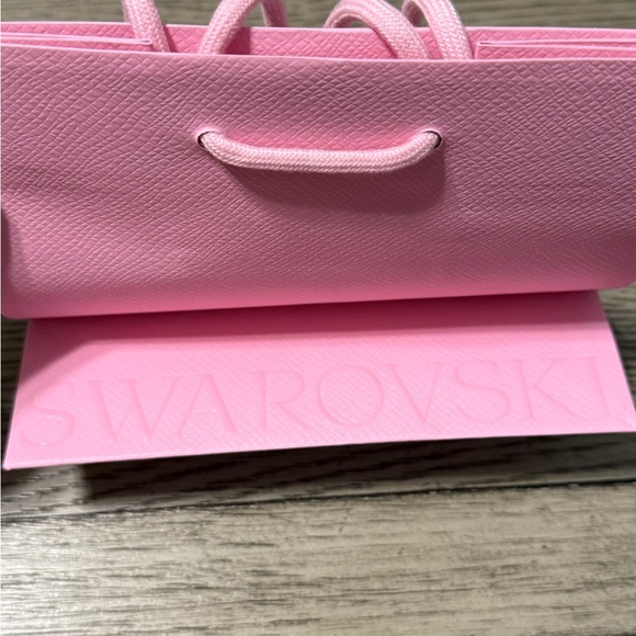 🖤 NWT Swarovski Dulcis Cushion Cut Stud Earrings - Rose Gold Tone - Complete Set - Picture 13 of 14